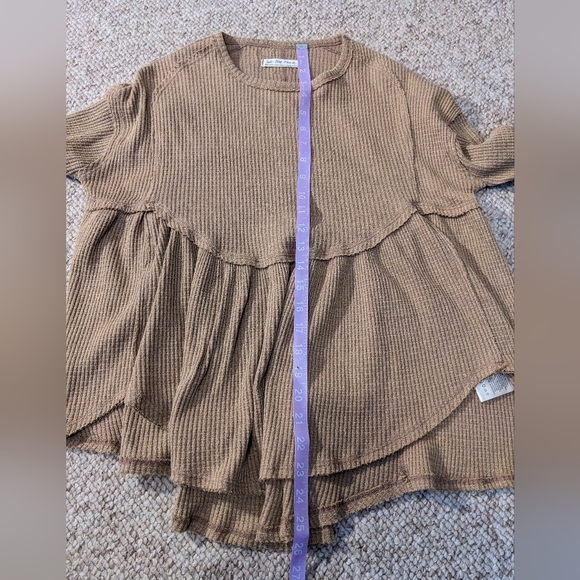 Sold WE the Free Oh My babydoll thermal, Size xs, tan - Picture 4 of 7